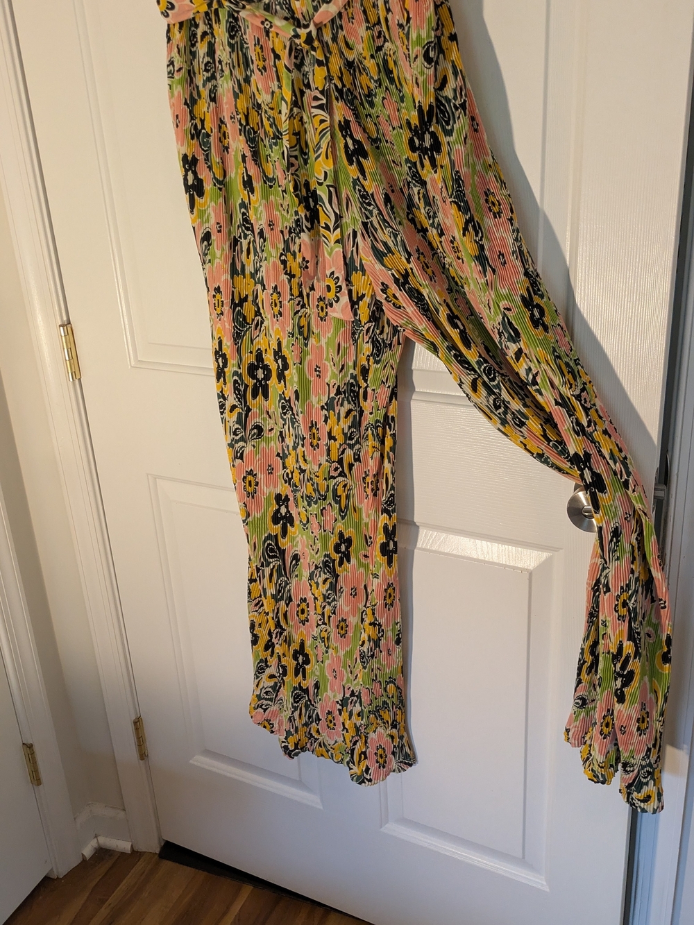 Topshop Floral Plisse Wide-Leg Tall Pants in Pink, Green & Black